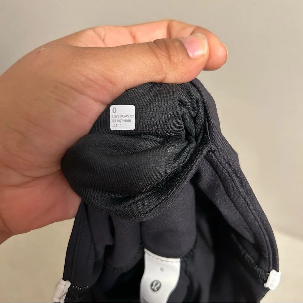 NWT 0 Lululemon Align Hi-Rise Stripe Short 6” inseam Black Activewear Workout - Picture 7 of 10